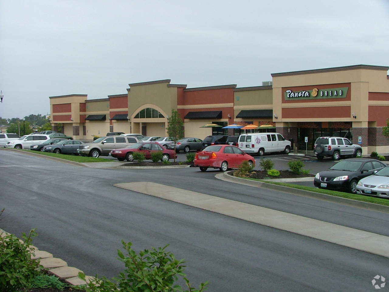 1209 N Belt Hwy, Saint Joseph, MO for Rent