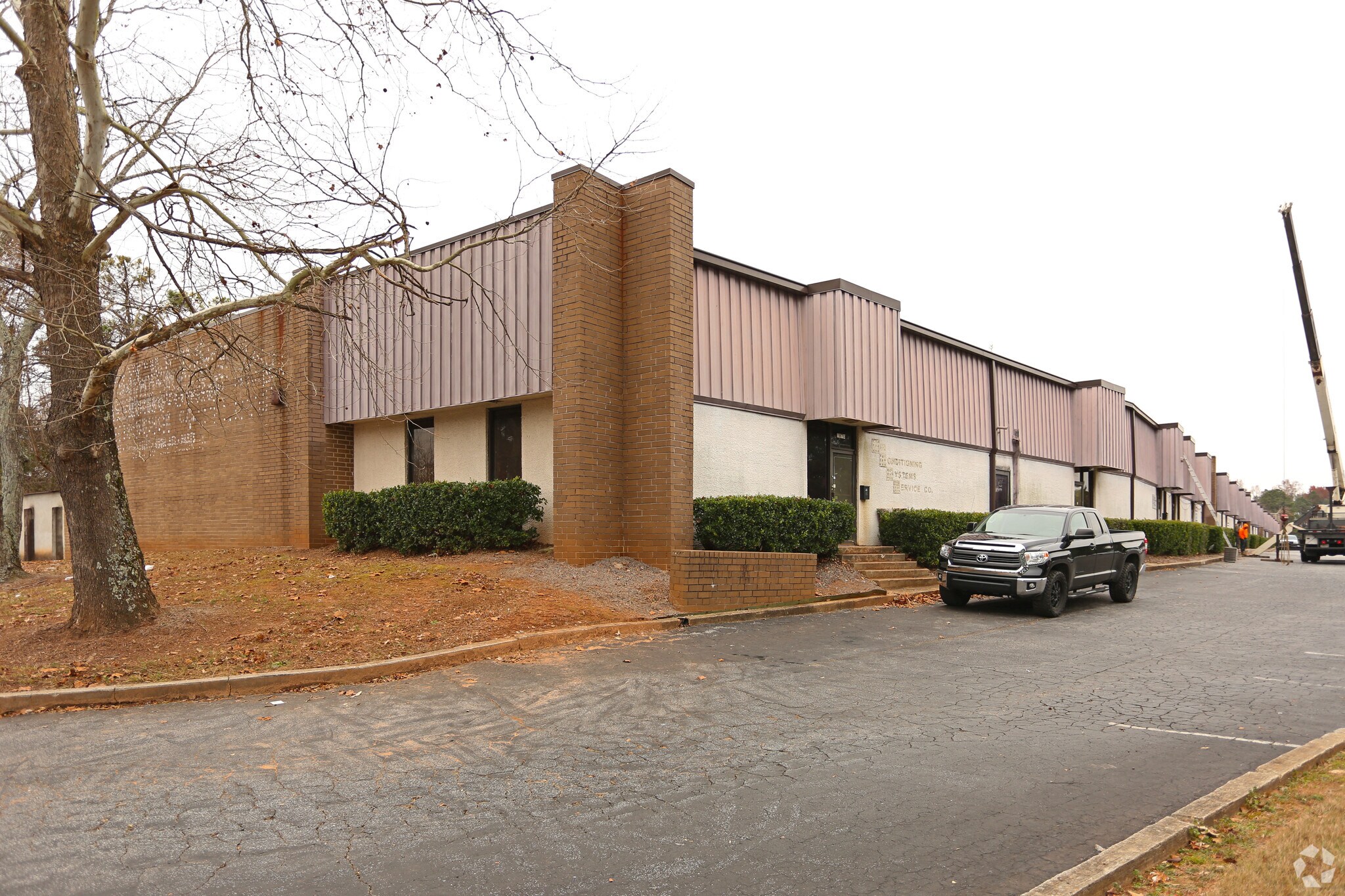 1870 Forge St, Tucker, GA for Rent