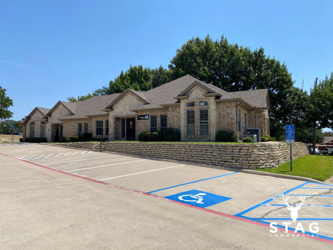 2508-2516 Lillian Miller Pky, Denton, TX for Rent