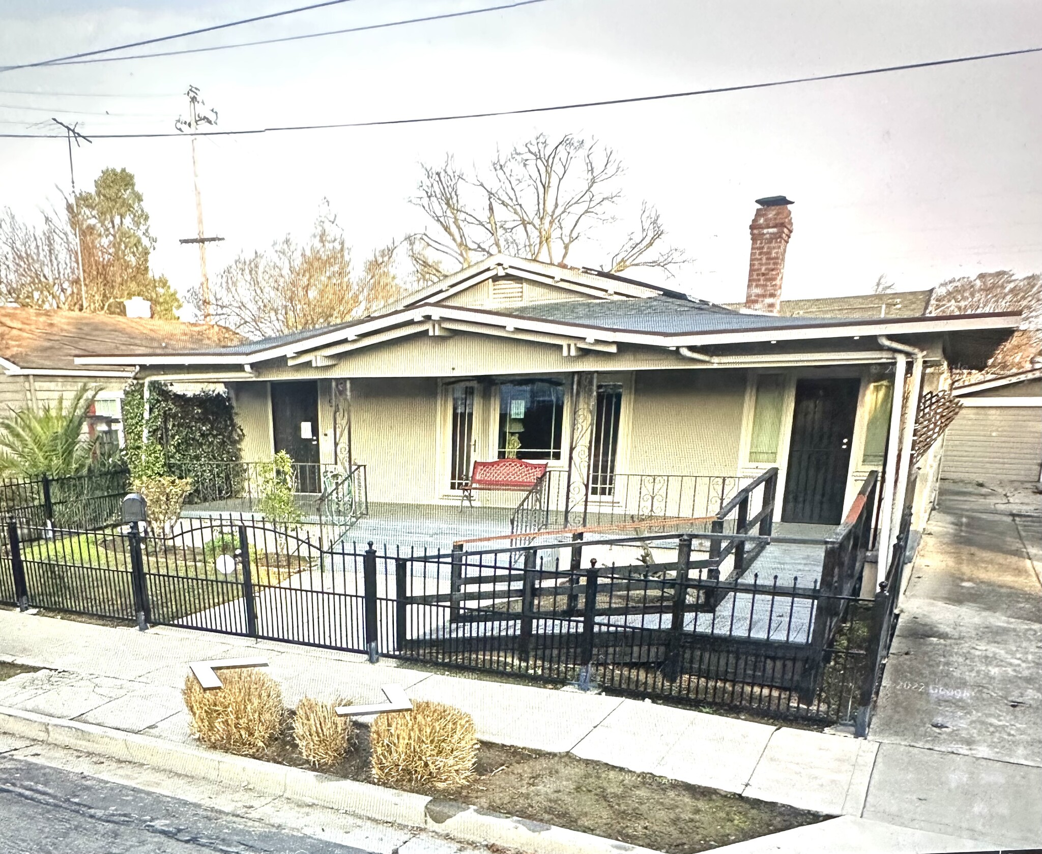 941 W Willow St, Stockton, CA for Sale