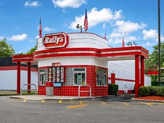 Fremont, OH Fast Food - 609 E State St