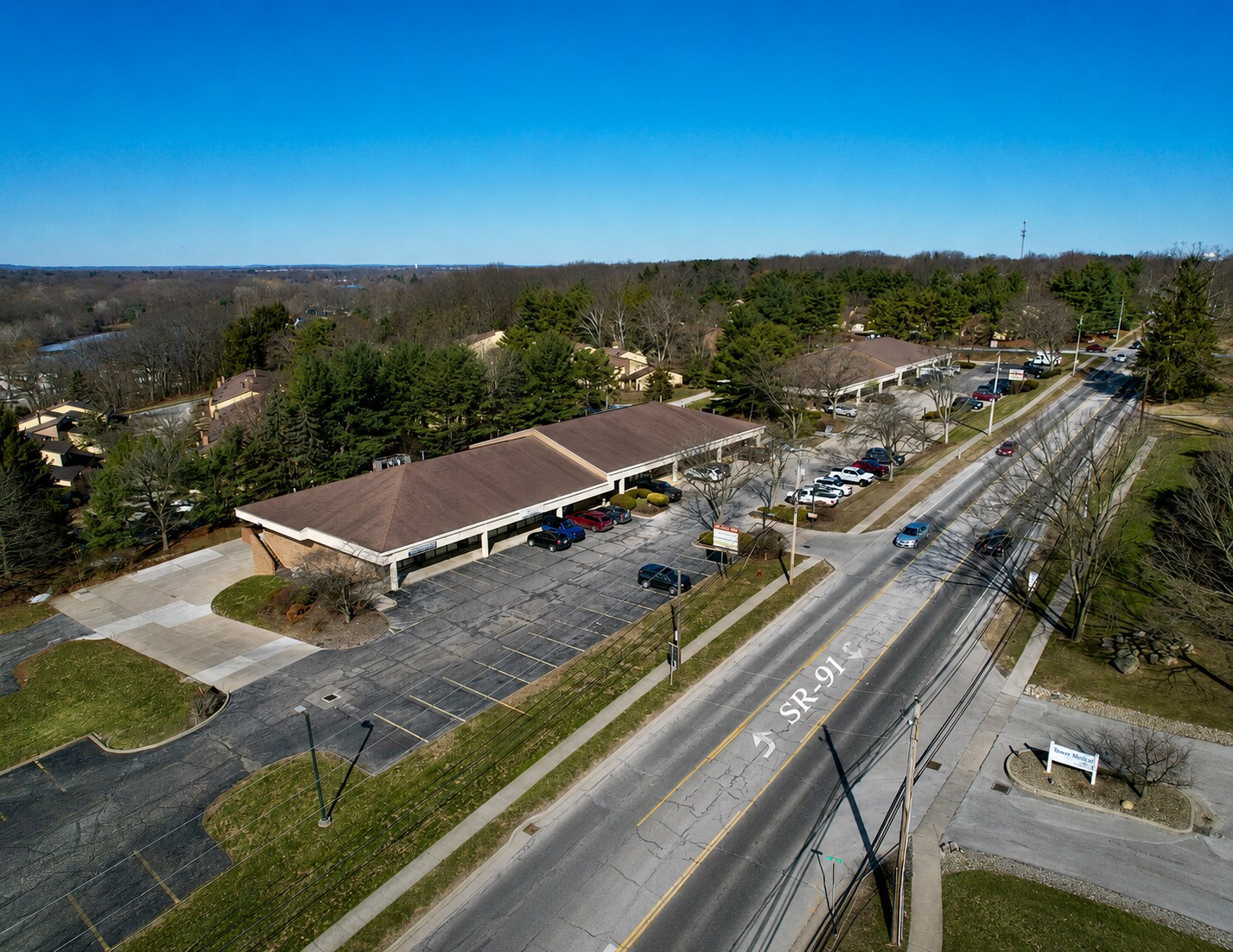 265-297 N Main St, Munroe Falls, OH for Rent