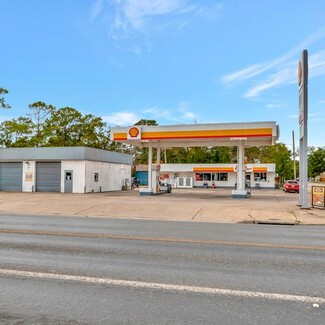 Edna, TX Convenience Store - 201 S Wells St