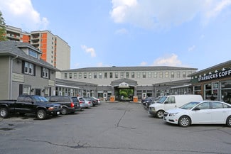 Markham, ON Retail - 7787 Yonge St