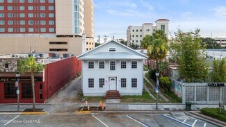 Melbourne, FL undefined - 814 E New Haven Ave