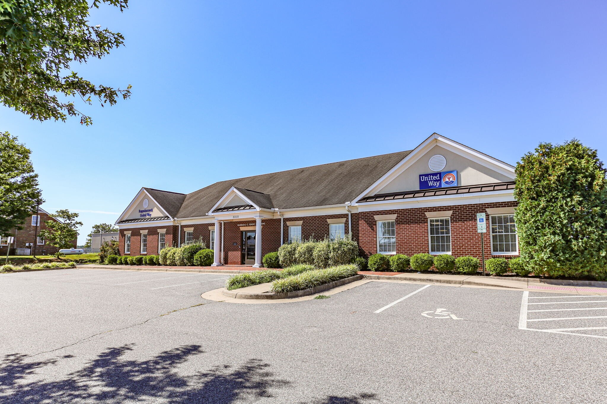 3310 Shannon Park Dr, Fredericksburg, VA for Sale