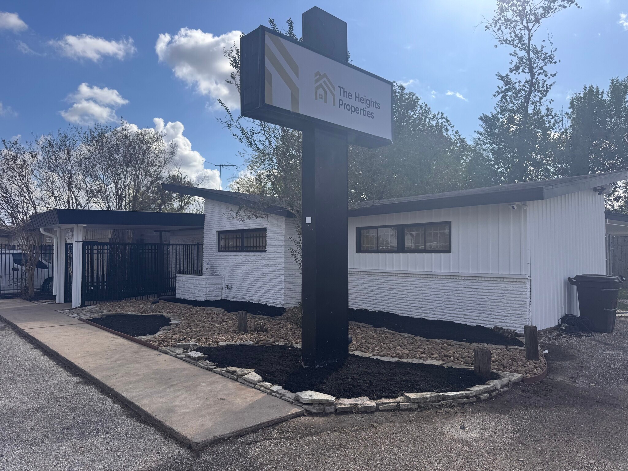 1212 Crosstimbers St, Houston, TX for Sale