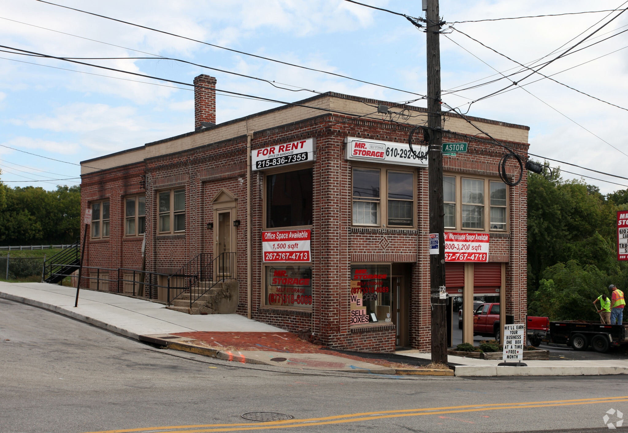 355 W Main St, Norristown, PA for Rent