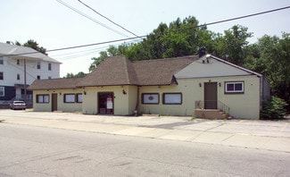 Woonsocket, RI Retail - 754 Front St