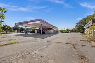 Plano, TX Freestanding - 801 W Park Blvd