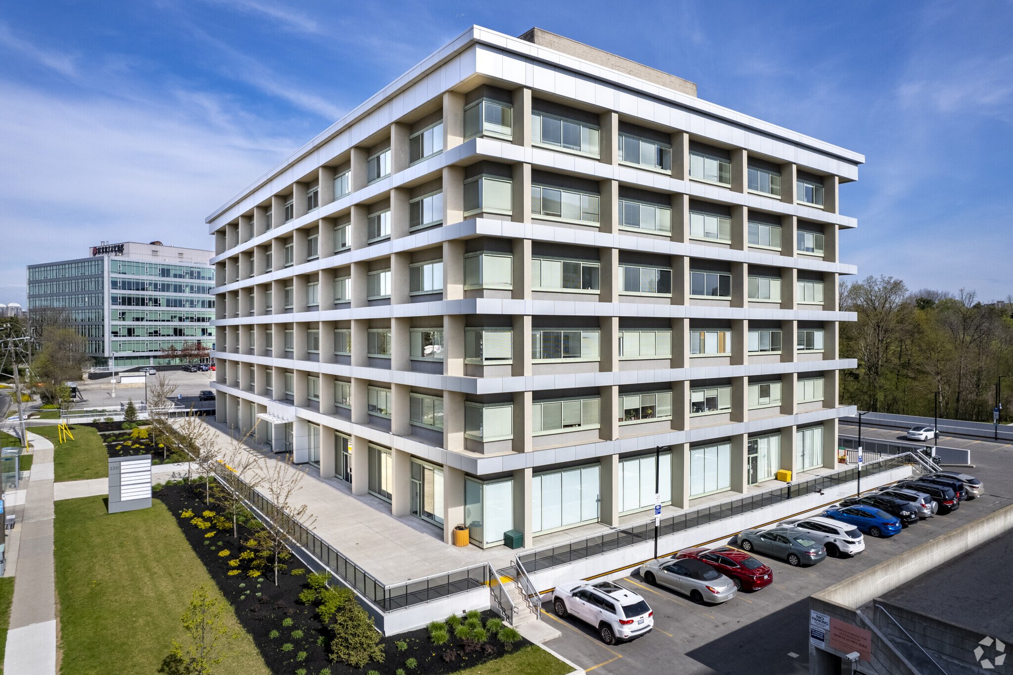 220 Duncan Mill Rd, Toronto, ON for Sale