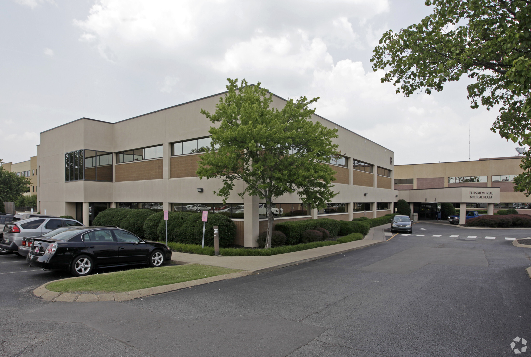 353 New Shackle Island Rd, Hendersonville, TN for Rent