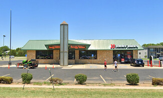 Hutchinson, KS Retail - 900 E 30th St