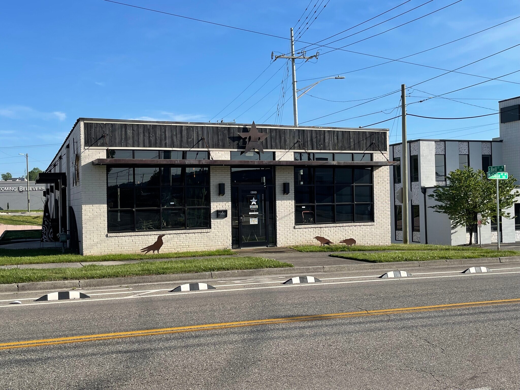1300 McCalla Ave, Knoxville, TN for Sale
