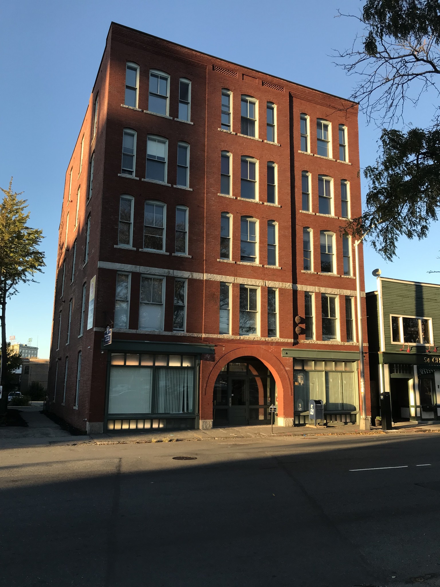 40-44 Church St, Lowell, MA for Rent