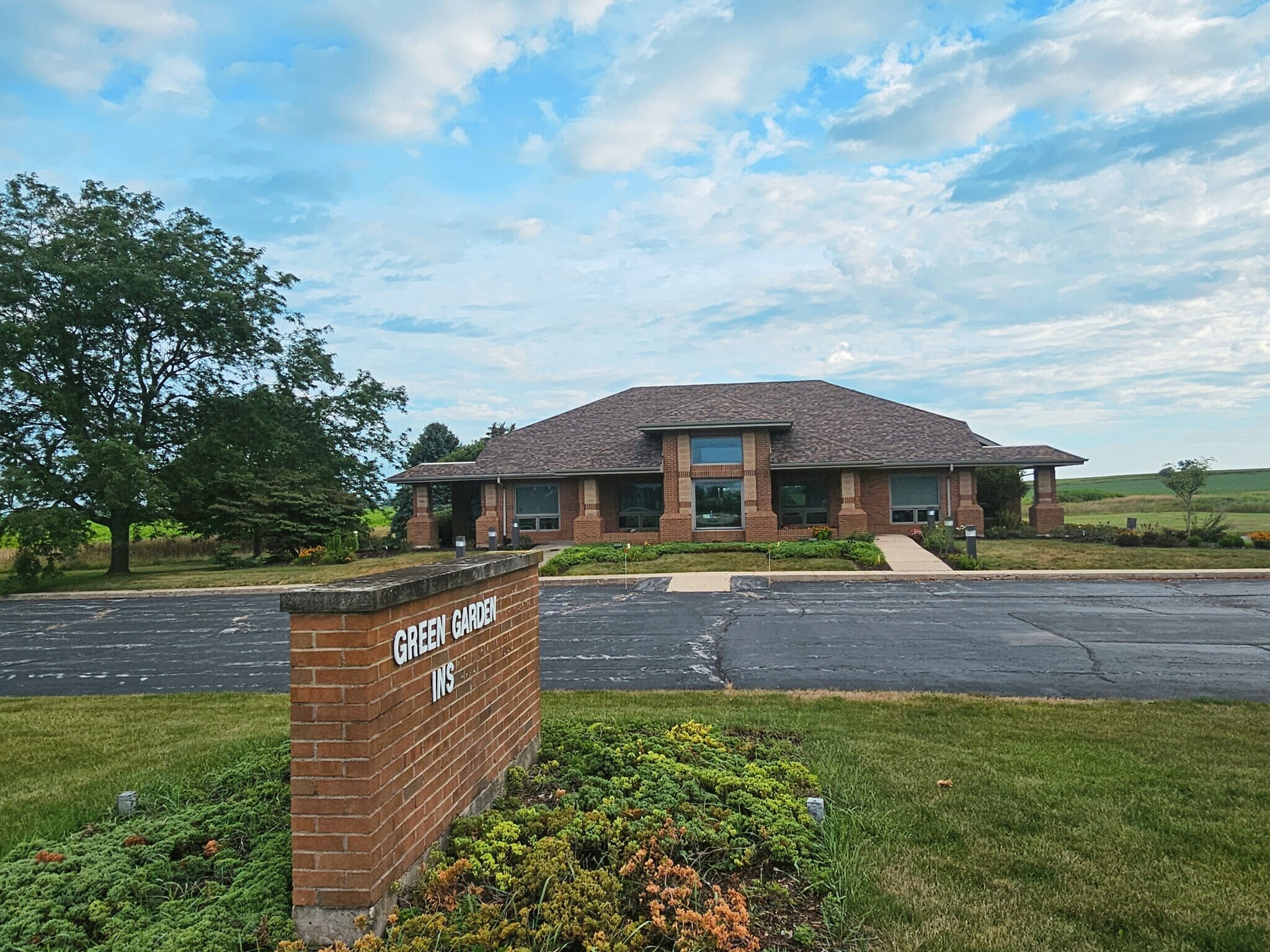 10808 W Monee Manhattan Rd, Monee, IL for Sale
