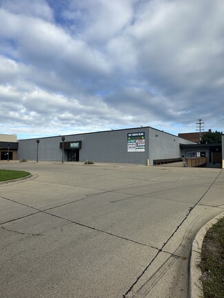 Owosso, MI Office/Retail - 201 S Washington St