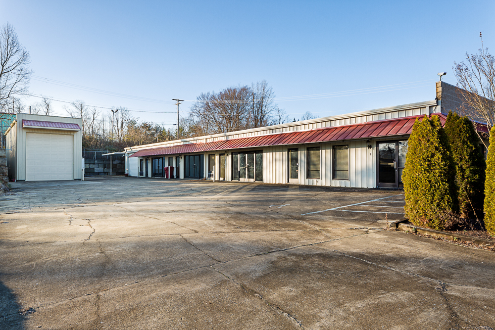 3105 Industrial Dr, Johnson City, TN for Rent