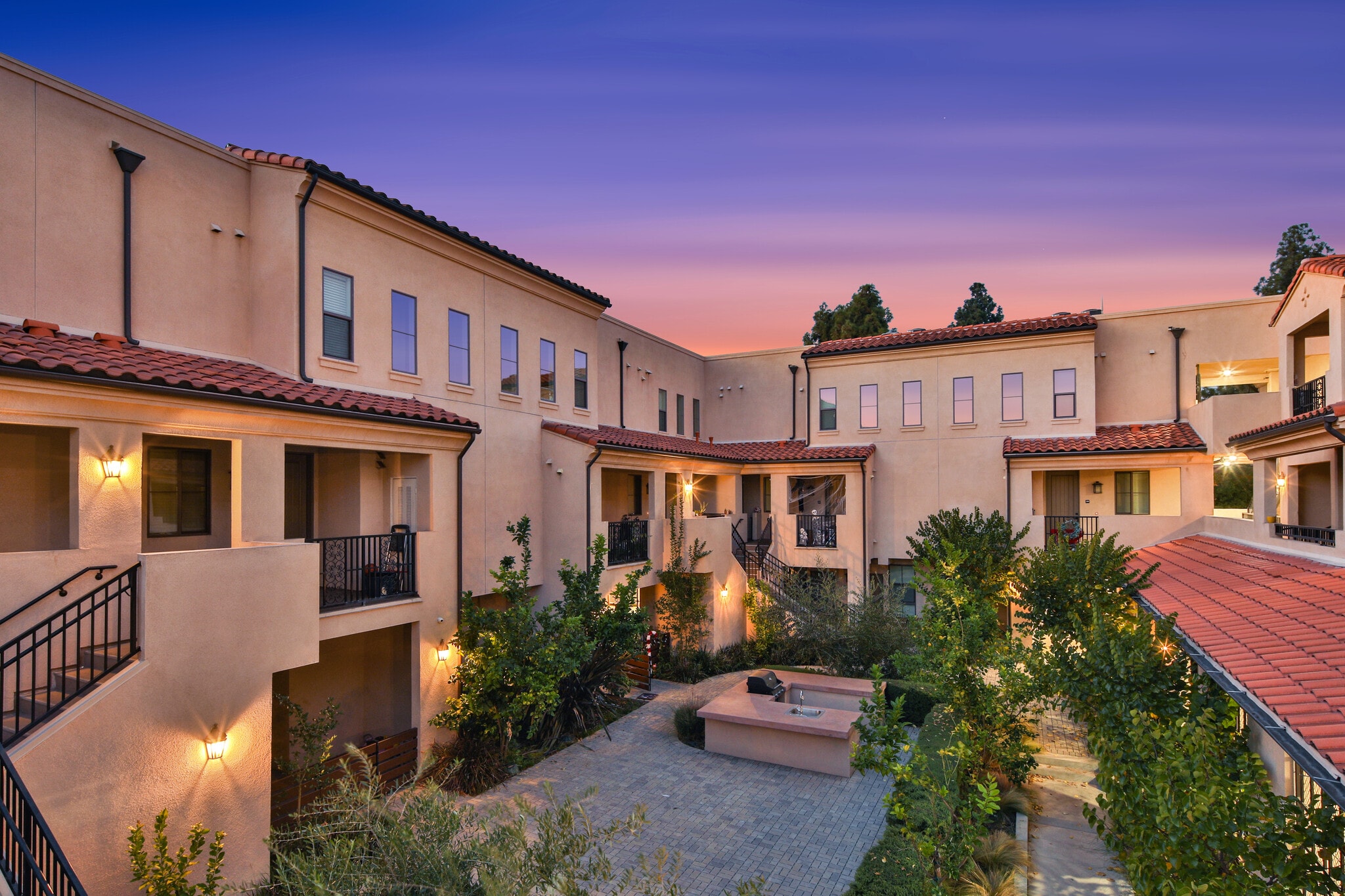 8951 Monte Vista Ave, Montclair, CA for Sale