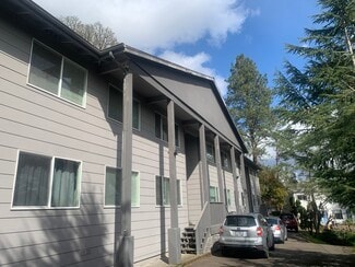 West Linn, OR Apartments - 4700 Falls View Ave