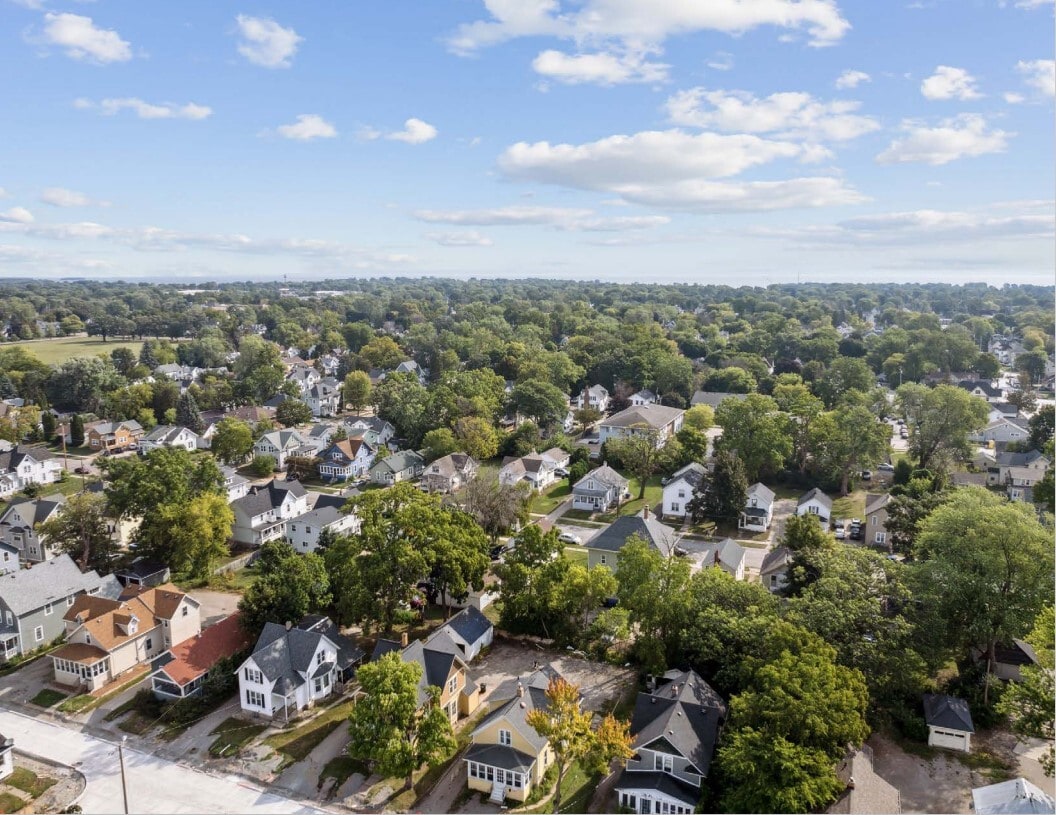 , Oshkosh, WI for Sale