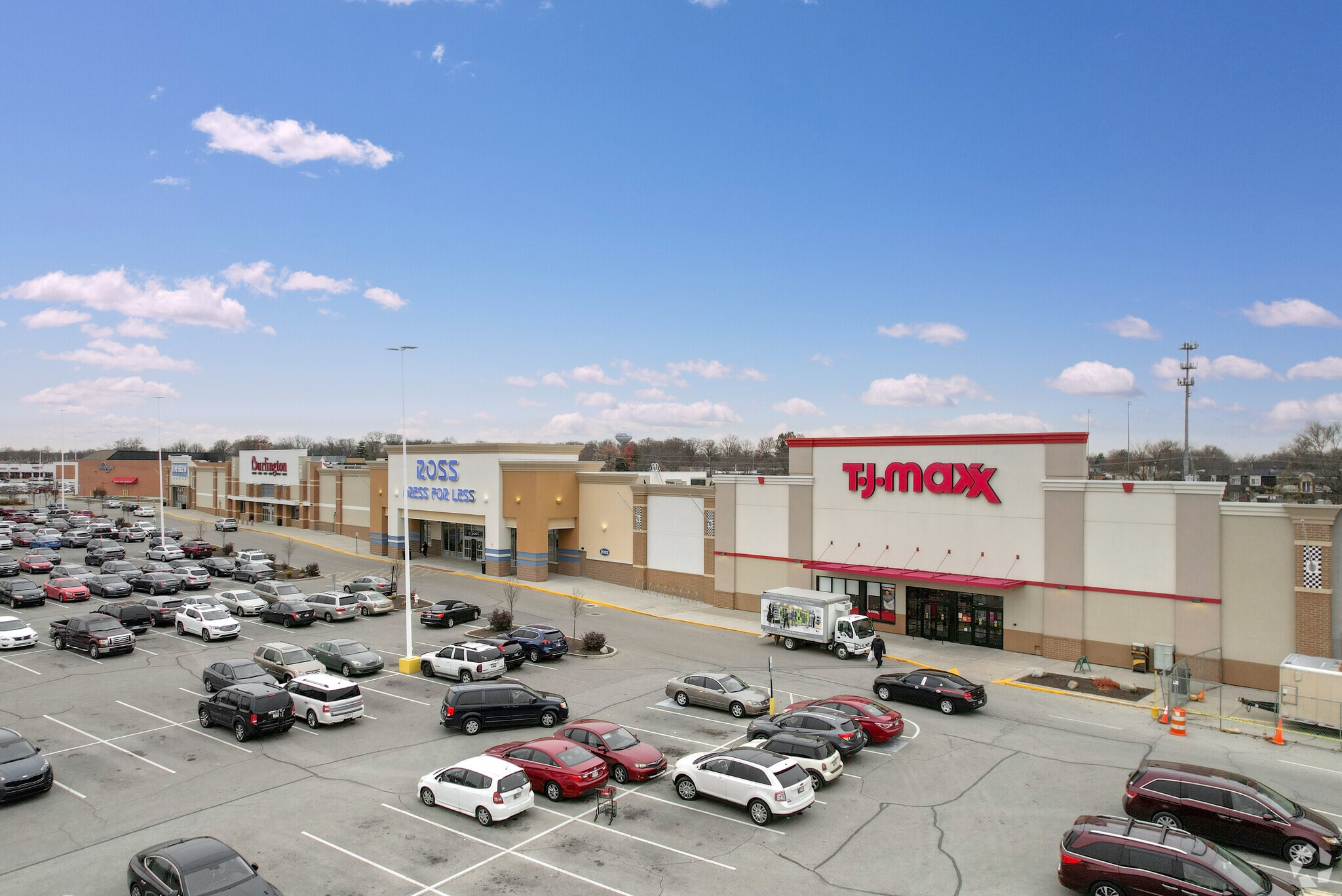 5660-5698 Crawfordsville Rd, Speedway, IN for Rent