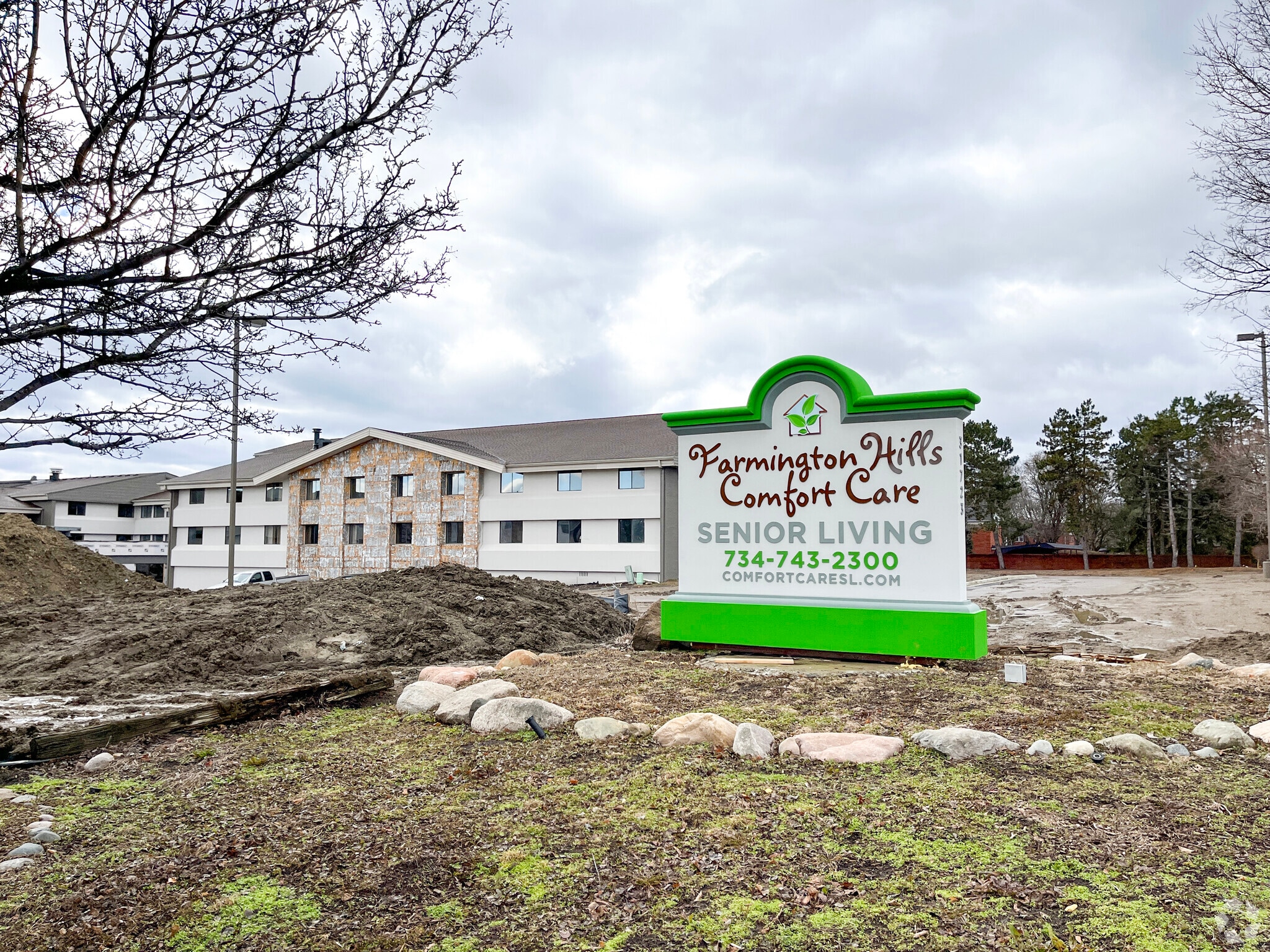 31525 W 12 Mile Rd, Farmington Hills, MI for Sale