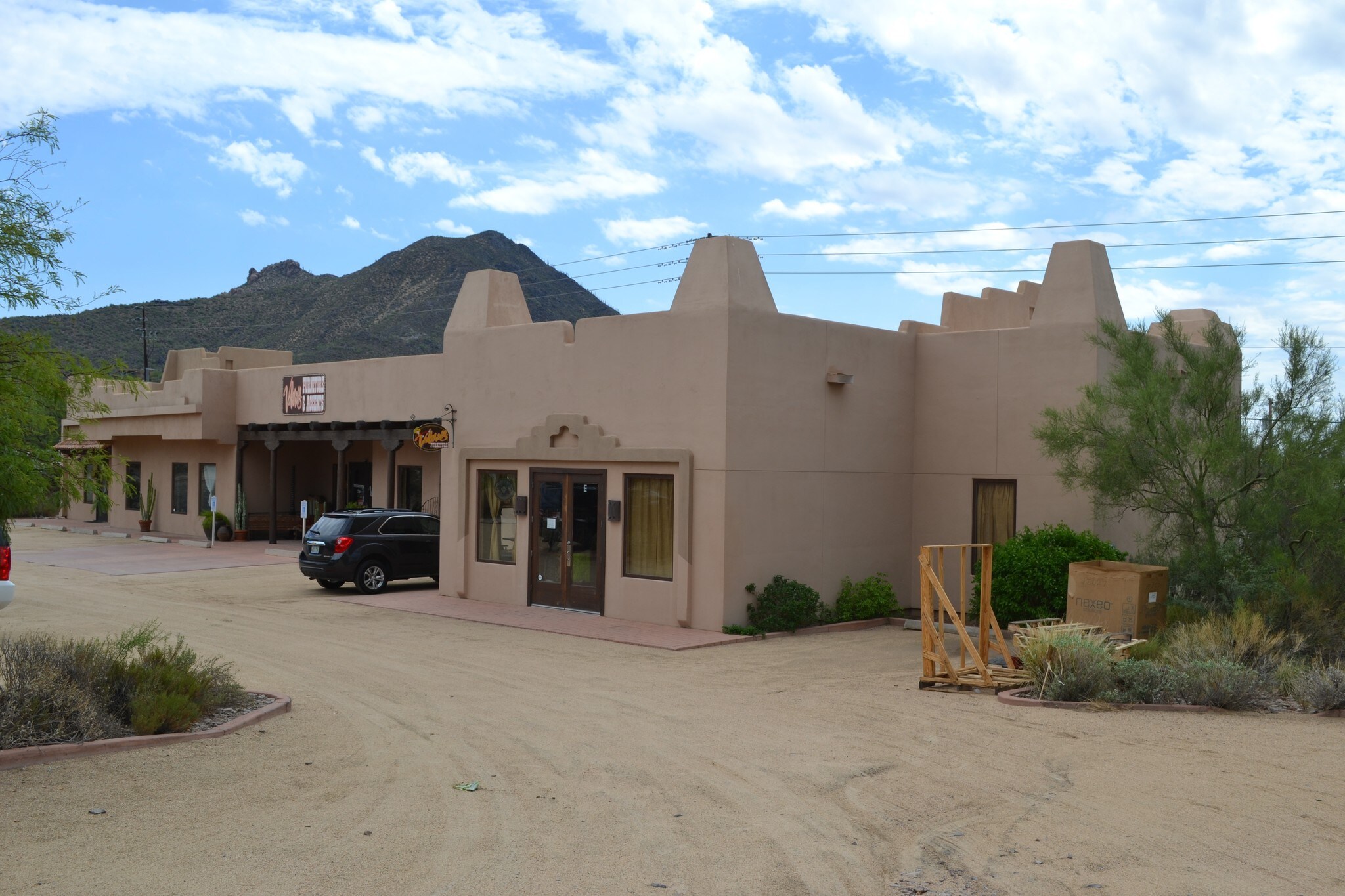 6070 E Cave Creek Rd, Cave Creek, AZ for Rent