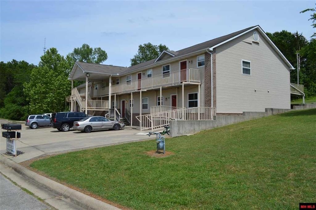 109 Ryan Rd, Cotter, AR for Sale