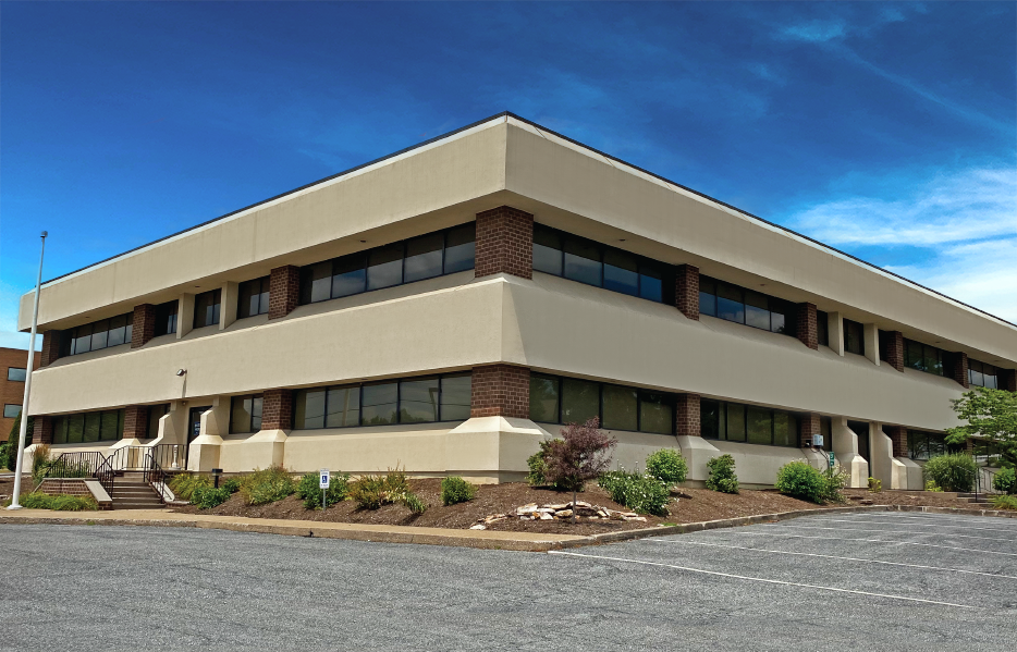 2080 Linglestown Rd Harrisburg, PA 17110 Office Property for Lease on