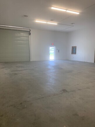 Okeechobee, FL Flex - 3037 SW 3rd Ter