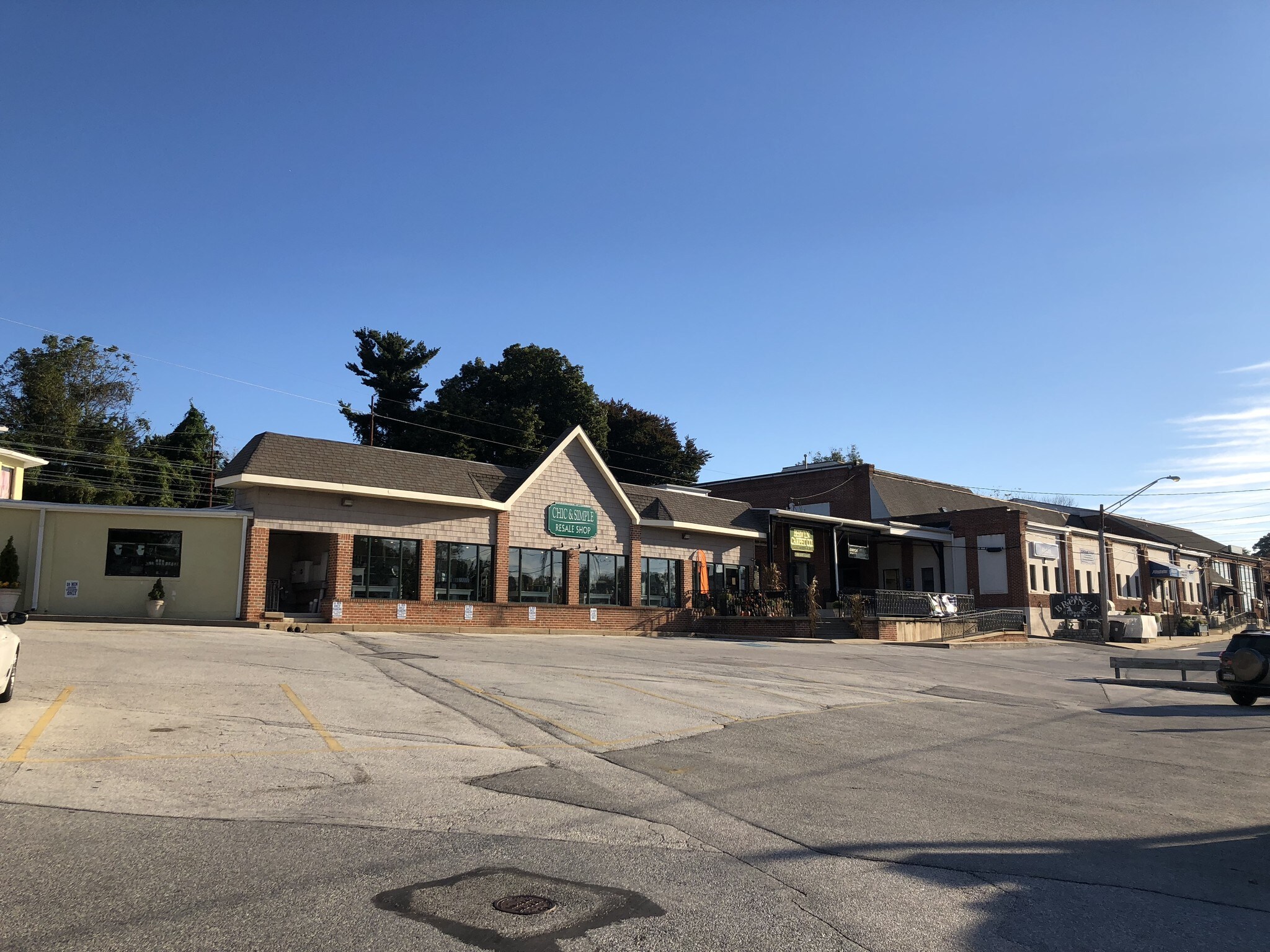 511 Old Lancaster Ave, Berwyn, PA for Rent