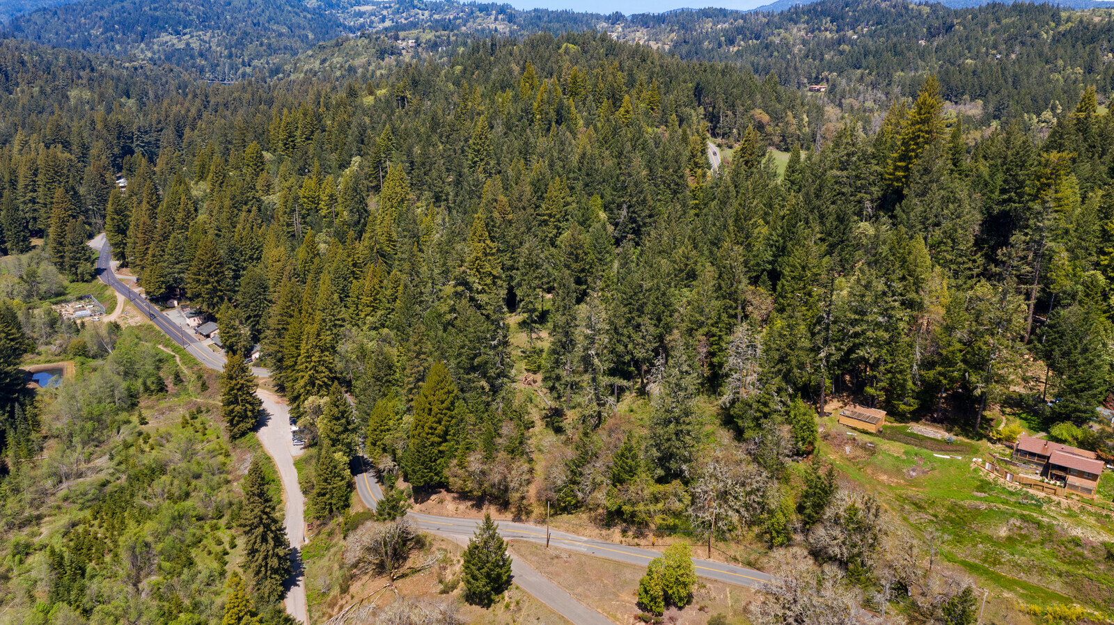 24680 Brooktrails Dr, Willits, CA for Sale