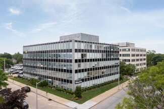 Rockville Centre, NY Office - 100 Merrick Rd Rockville Centre, NY Office - 100 Merrick Rd