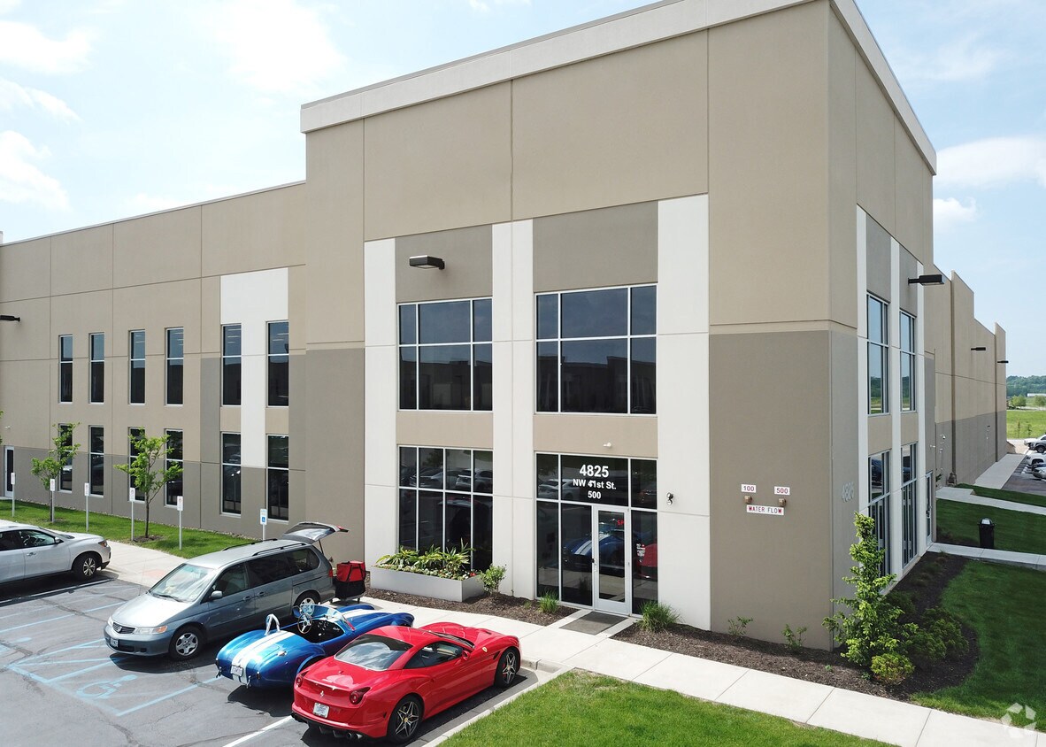 4825 NW 41st St Riverside, MO 64150 Industrial Property for Lease on