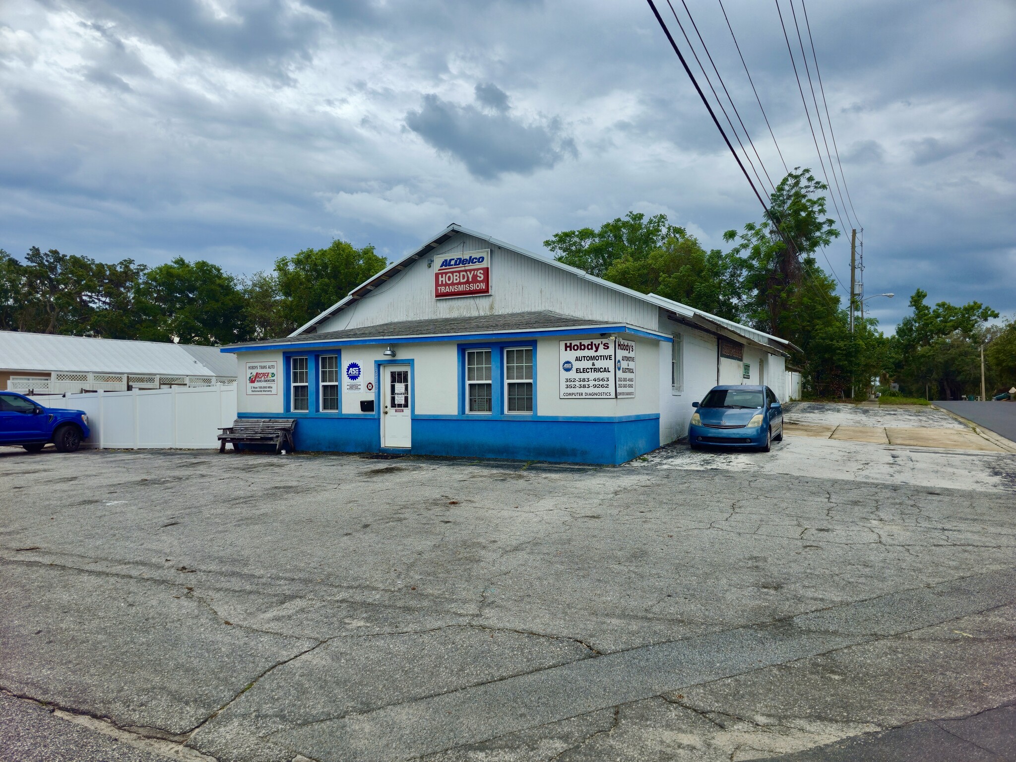 1310 E 1st Ave, Mount Dora, FL for Sale