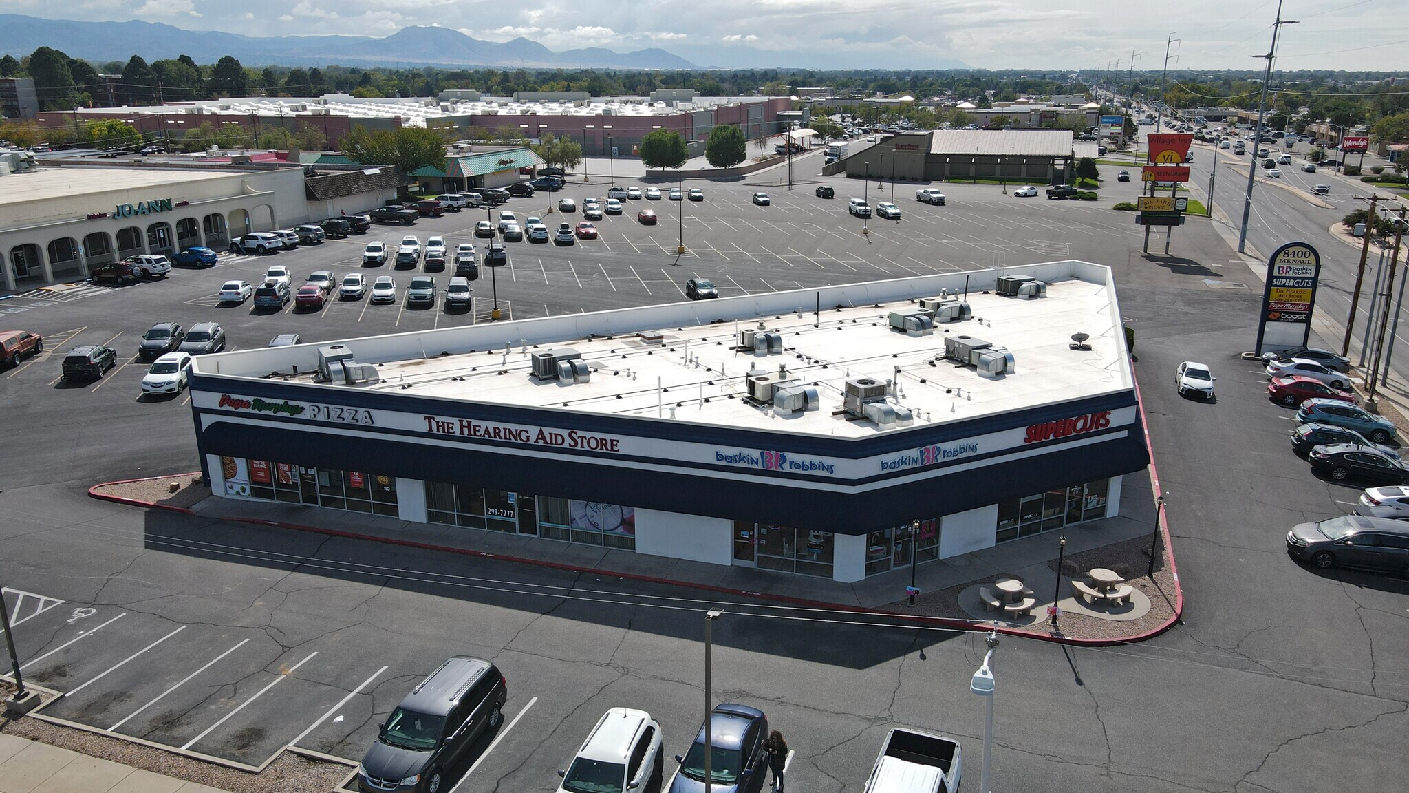 8400 Menaul Blvd NE Albuquerque, NM 87112 Shopping Center Property