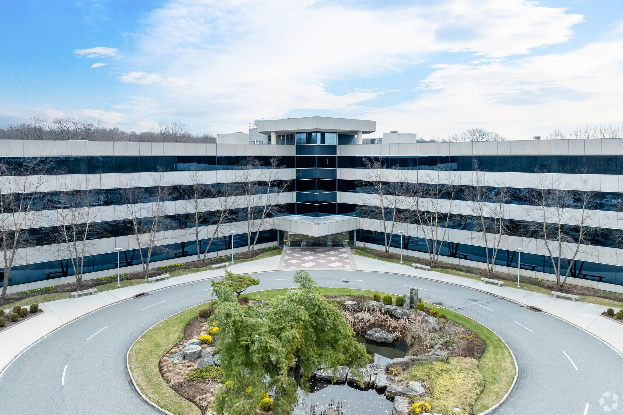 500 Summit Lake Dr, Valhalla, NY for Rent