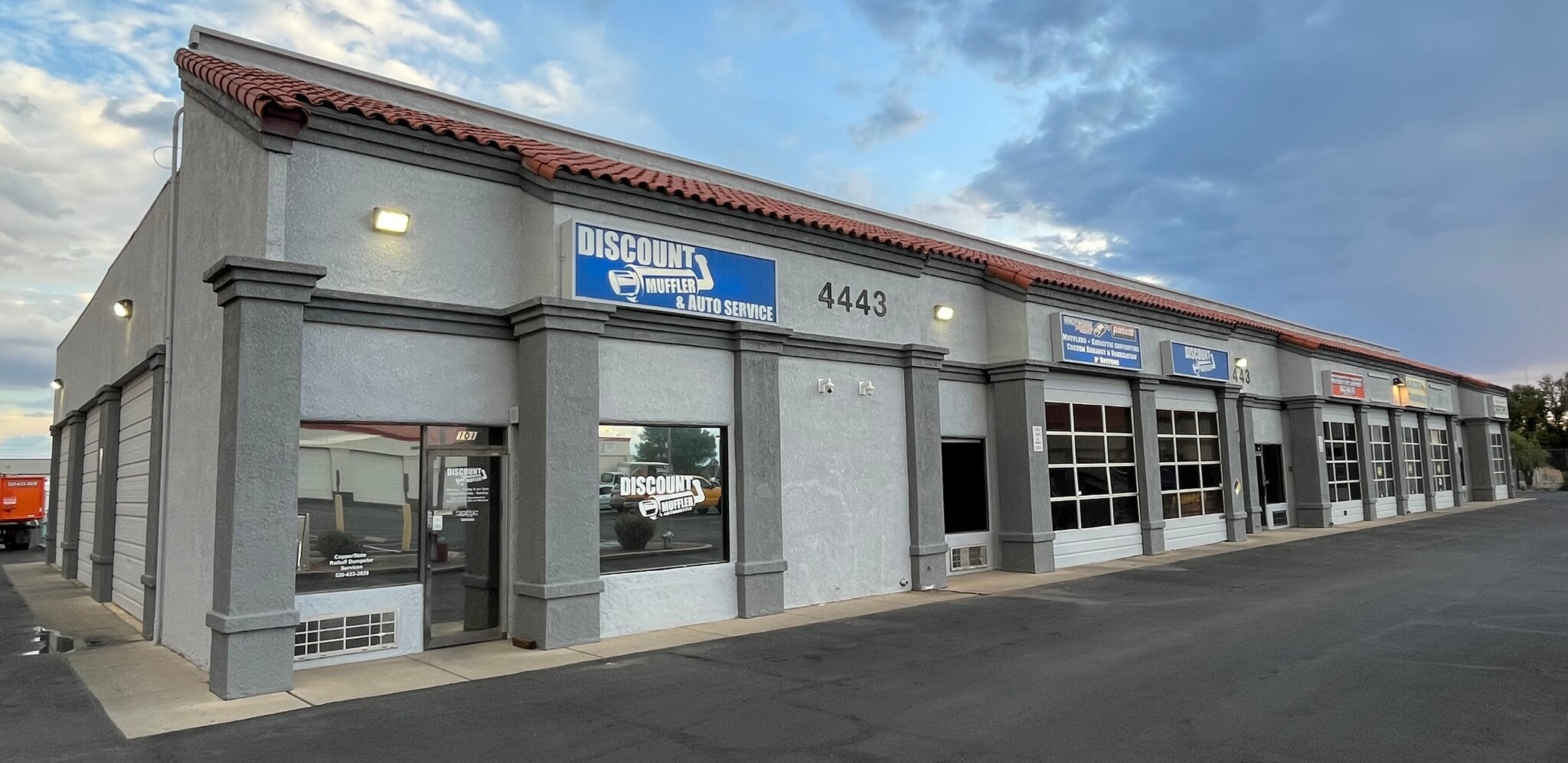 4443 W Ina Rd, Tucson, AZ for Sale