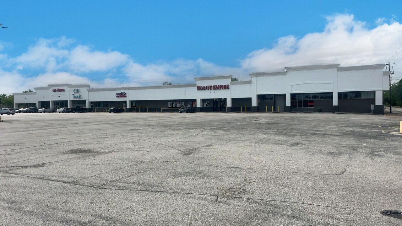 5800 Bellfort St, Houston, TX for Rent