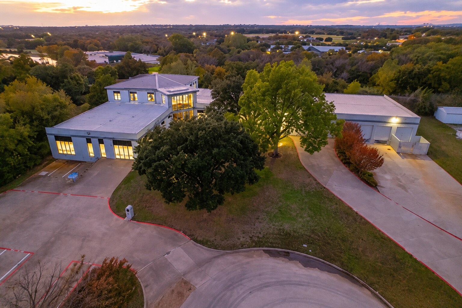 2320 Michigan Ct, Arlington, TX for Rent