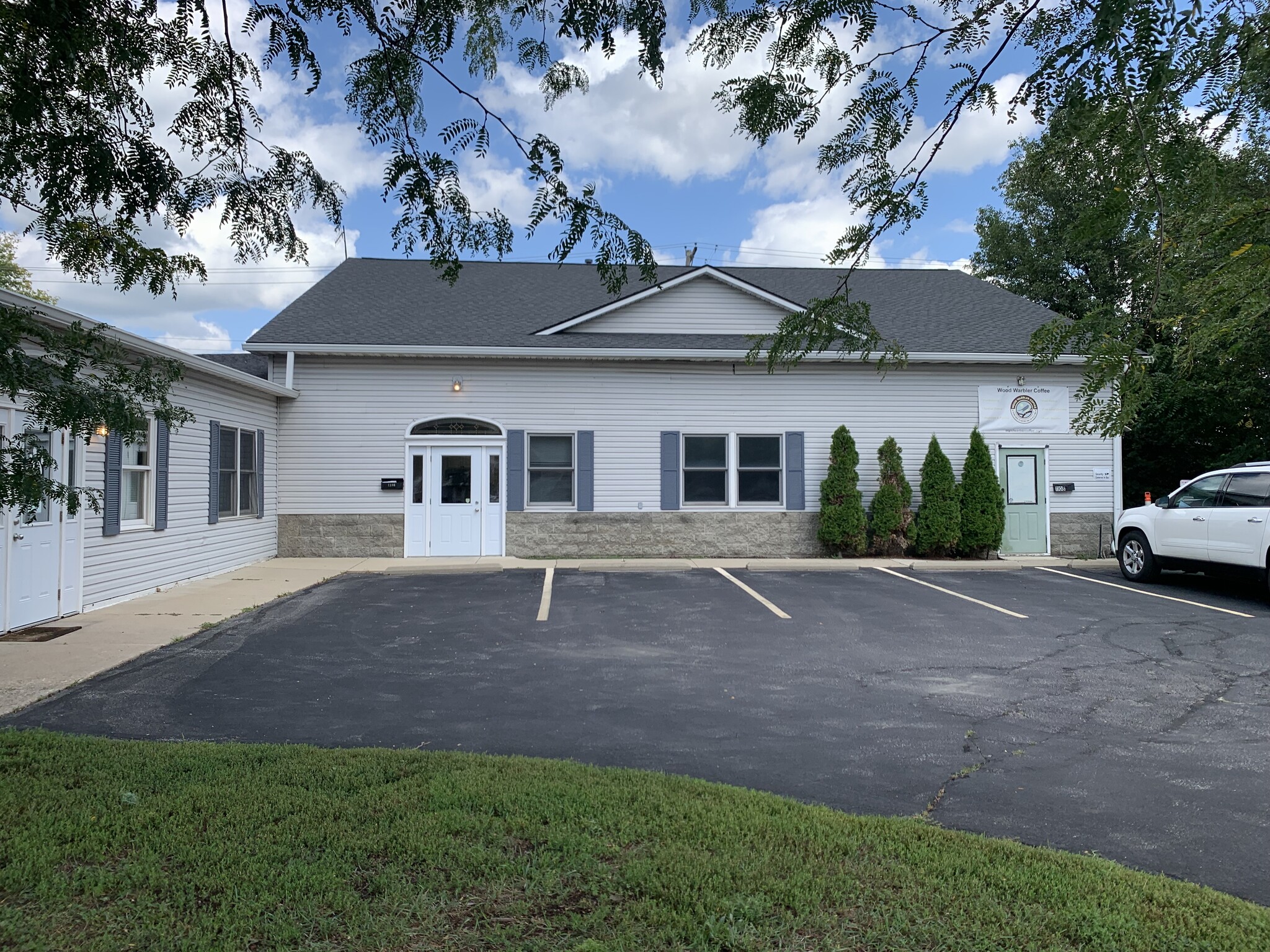 1104-1106 S 8th St, Noblesville, IN for Rent