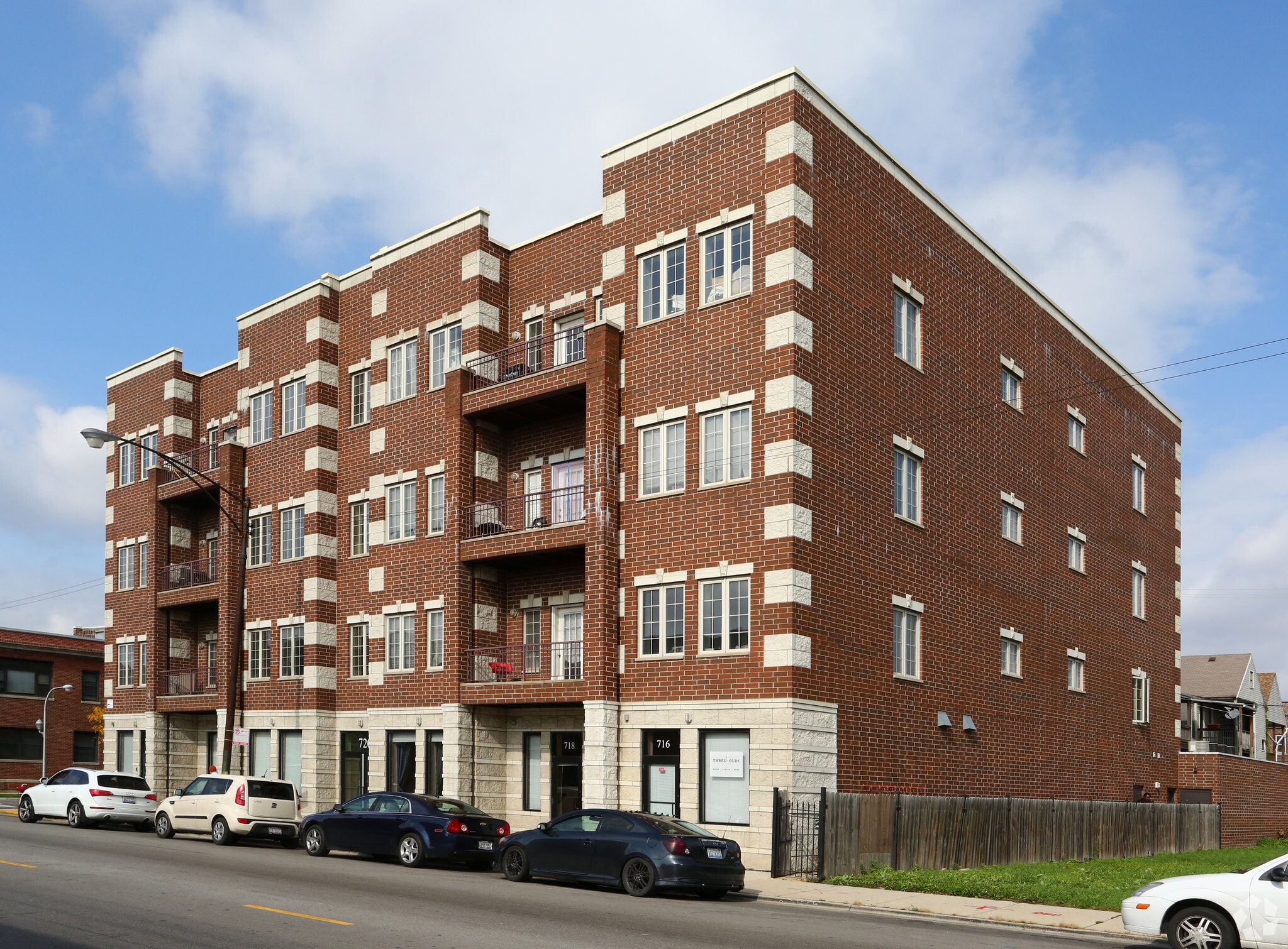 720 W 47th St, Chicago, IL for Rent