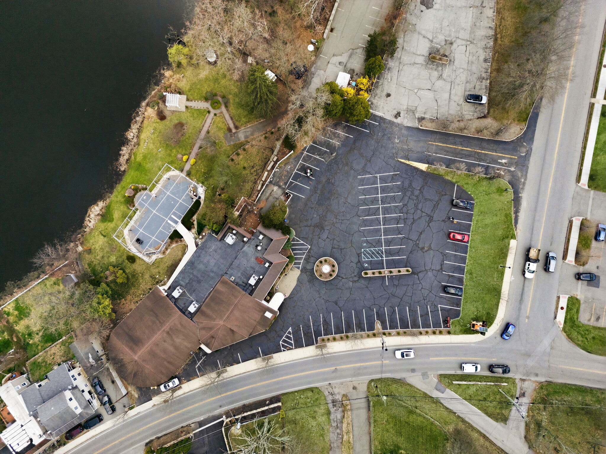 489 E Main St, Jefferson Valley, NY for Rent