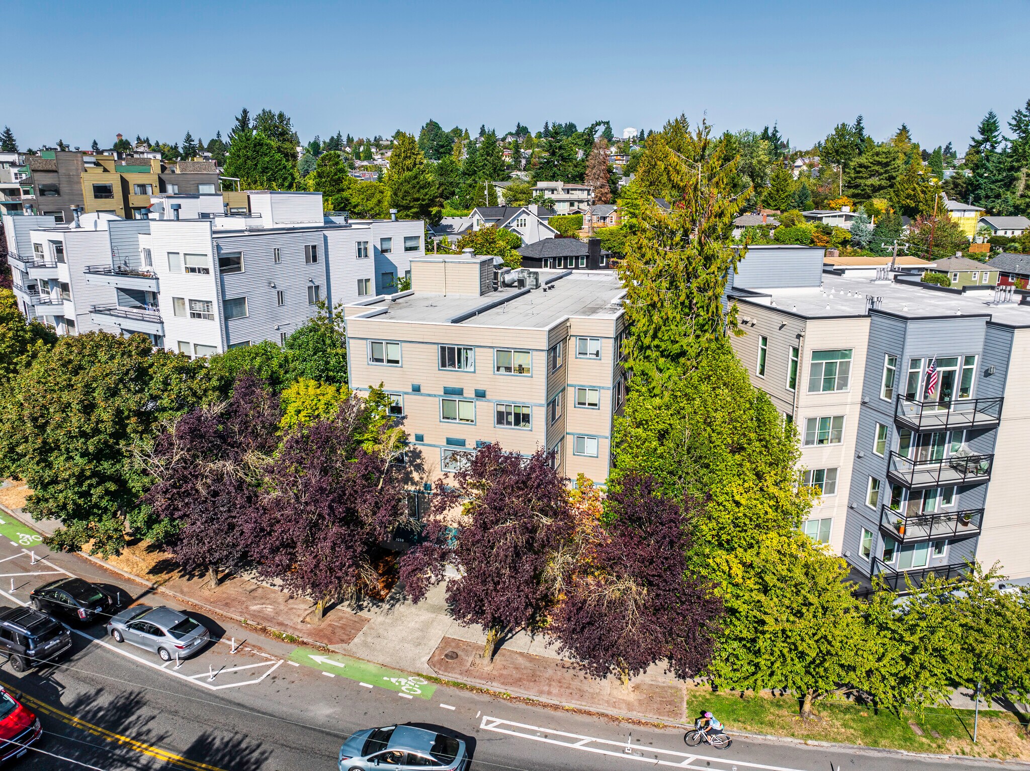 3210 SW Avalon Way, Seattle, WA for Sale