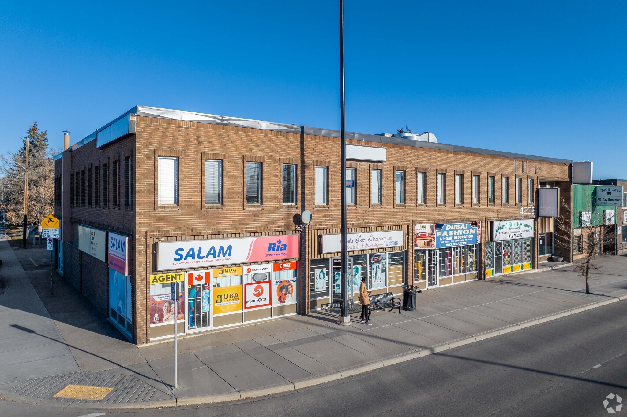 4202 17th Ave SE, Calgary, AB for Rent