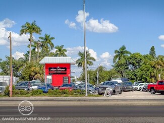 North Fort Myers, FL undefined - 1136 N Tamiami Trl