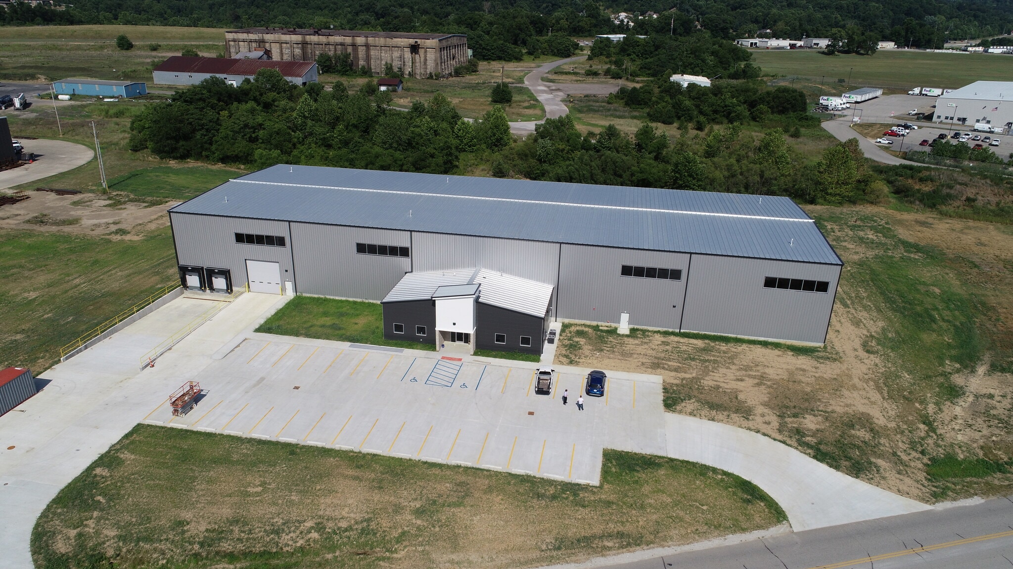265 Commerce Dr, South Point, OH for Rent