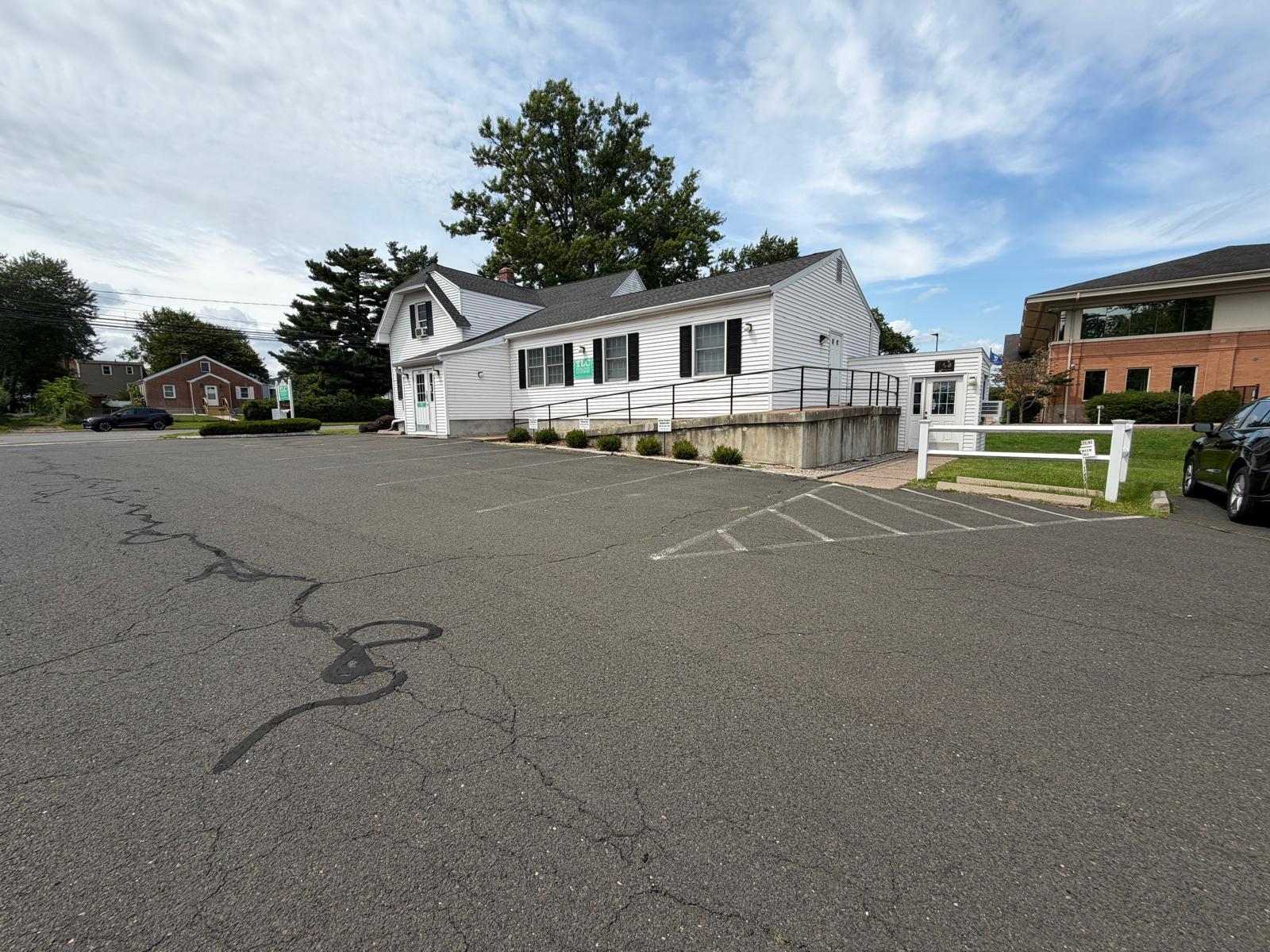 266 Silas Deane Hwy, Wethersfield, CT for Rent