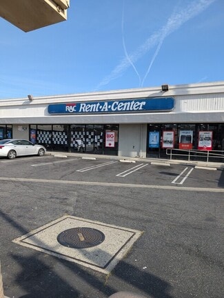 Wilmington, CA Retail - 111 W Pacific Coast Hwy